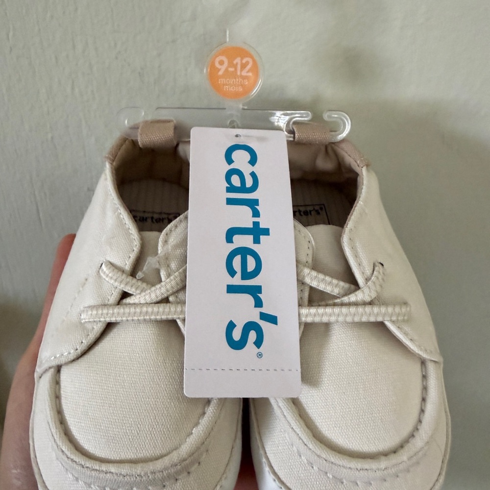 Carter's First Walkers Cream 9-12M